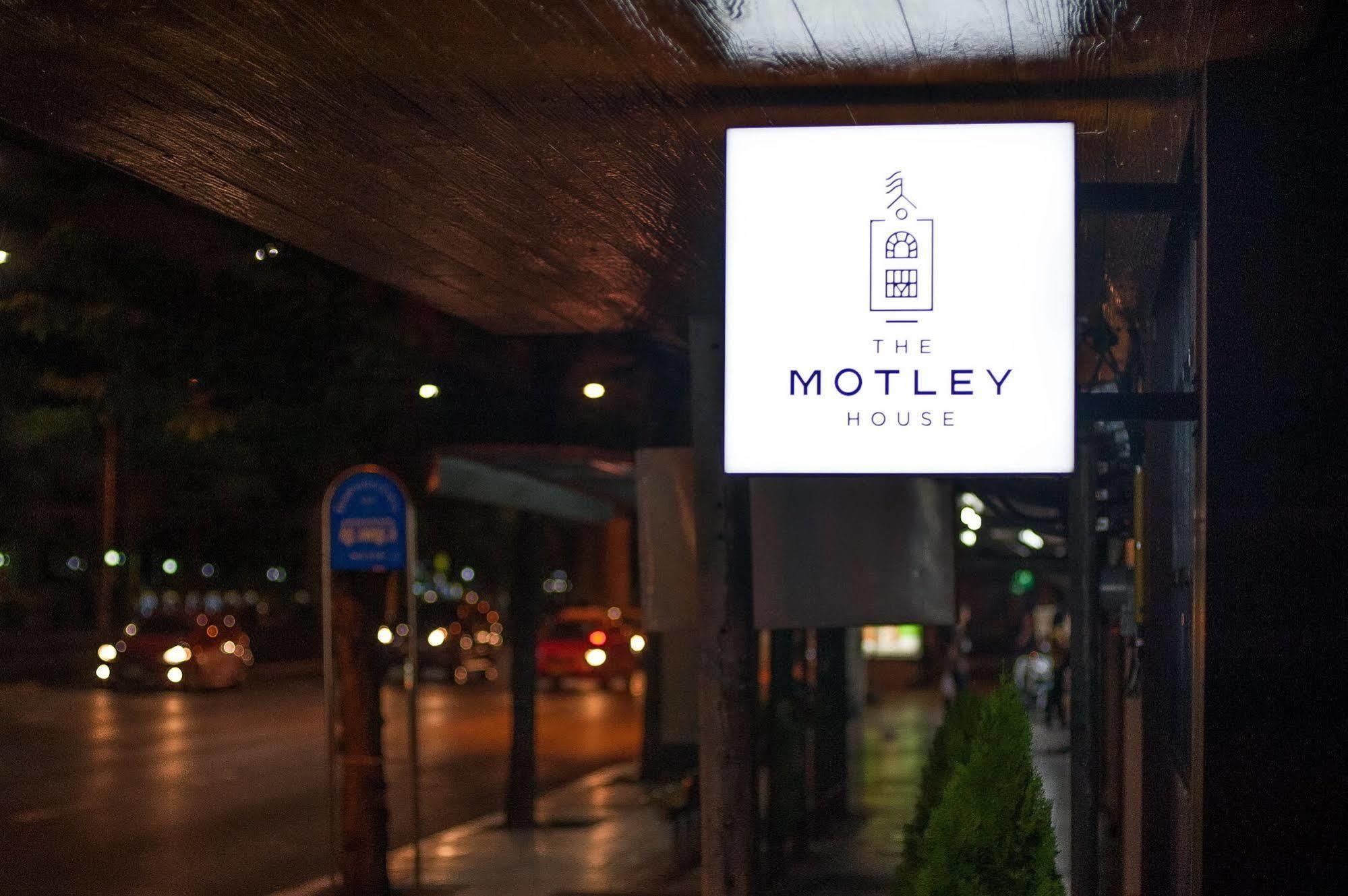 The Motley House Vandrehjem Bangkok Eksteriør billede